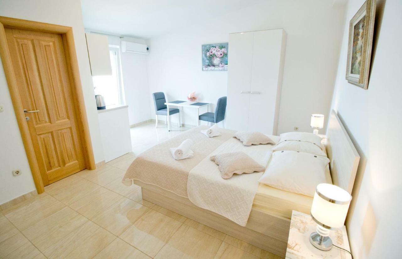 Villa Ivana Makarska Luaran gambar